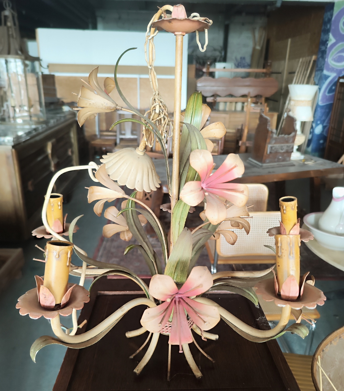 A French Flower Light